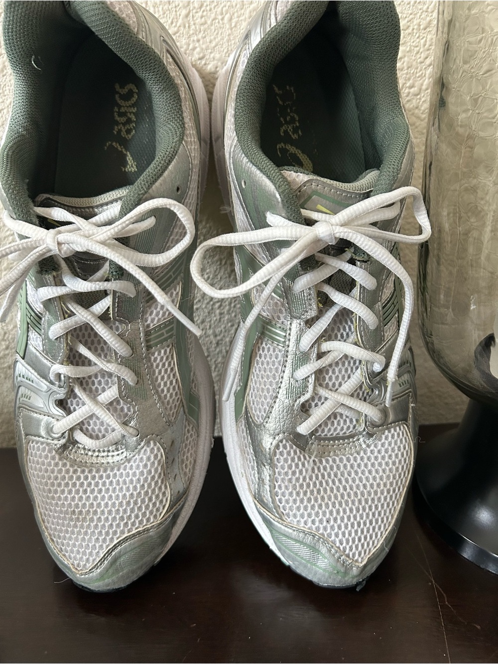 USED Gel-Kayano 14
Size 13
In great condition! - Picture 15 of 16